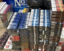 В Мирнограде «прикрыли» точку нелегальной продажи сигарет