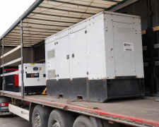 Продуктові набори і генератори: Донеччина отримала чергову партію гуманітарної допомоги