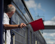 Посадку на евакуаційні поїзди в Покровську скасовано