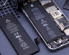 ЄС вводить жорсткі правила для всіх смартфонів та планшетів