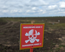 Аграріям Донеччини розповіли про порядок допуску до роботи після розмінування територій