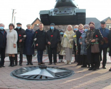 В Покровске празднуют День освобождения Украины от фашистских захватчиков (обновлено)