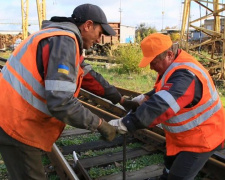 До дня залізничника: невиправні оптимісти зі станції «Шахтна-транзитна»