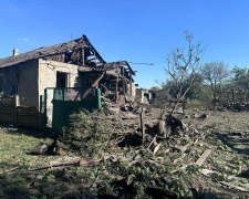 Обстріли Донеччини за добу: в Гродівці дрон влучив у житловий сектор – вбито людину