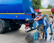 Графіки підвозу питної води в Покровську на 21 та 23 вересня