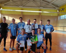 Волейболісти покровської ДЮСШ – чемпіони області серед юнаків 17 років