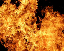 В Покровском районе горела квартира: пожарные спасли двух человек
