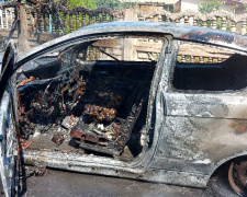 Вдарили артилерією, дроном та авіабомбою: деталі ворожих обстрілів Мирнограда повідомили в прокуратурі