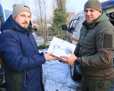 Метінвест передав українським захисникам чергову партію обладнання в межах «Сталевого фронту»