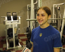 На хвилі здоров’я: тренування для земляків від майстрині спорту покровчанки Софії Парубової