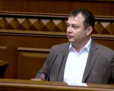 ВР досрочно прекратила полномочия народного депутата Украины Руслана Требушкина