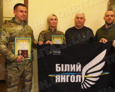За врятовані життя: Гродівська громада нагородила екіпаж «Білих янголів»
