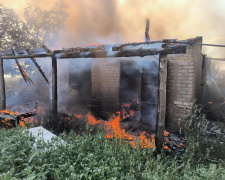 Доба під бомбами: війська рф вбили двох жителів Донеччини, ще 12, зокрема дитину, поранили