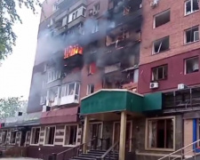 У Покровську 30 червня горіла багатоповерхівка та поранено чоловіка