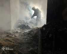 У Мирнограді рятувальники ліквідували пожежу в квартирі