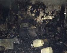 В выходные спасатели трижды тушили пожары в хозпостройках Мирнограда и Покровского района