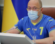 З 1 липня українці зможуть вільно розпоряджатися своєю землею, як це передбачено в Конституції - Денис Шмигаль