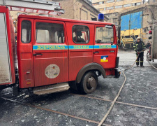 На недіючій шахті Родинського рятувальники ліквідували загоряння