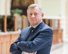 Голова НБУ Яків Смолій написав заяву про звільнення через систематичний політичний тиск