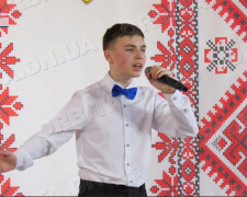 «Коли припиняться бої». Відбувся сольний концерт покровчанина Павла Гончара
