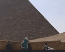 Туристичні місця на карантині: в Єгипті дезинфікують піраміди, а в Дубаї нагадують про необхідність сидіти вдома