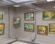 «З натхненням по життю» - у Покровському музеї відкрилась виставка художника В.Чорного