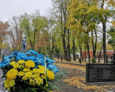 В Покровске отметили День освобождения Украины от фашистских захватчиков