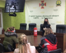 Покровські рятувальники провели навчання для працівників Кадрового Центру ПРАТ «Донецьксталь»
