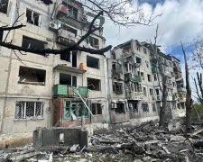 На Мирноград вчора ворог скинув 6 авіабомб