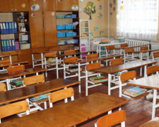 Во всех школах Покровска  и Родинского возобновились занятия после каникул
