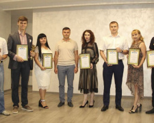 Сотрудники ШУ «ПОКРОВСКОЕ» получили награды областного конкурса «Молодой человек года»