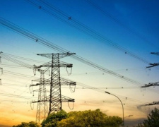 Через масовані обстріли критичної інфраструктури вводяться екстрені відключення електроенергії