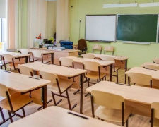 Школы Покровской громады переходят на дистанционное обучение