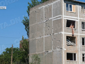 Обстріл Мирнограда 31 травня: багатоповерхівки знову відчули руйнівну силу «руського миру» (сюжет)