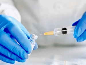 МОЗ уклало договір на поставку 1,8 млн доз китайської вакцини проти COVID-19 