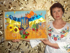 Вишиті мрії: педагогиня з Новогродівки підкорила обласний конкурс мистецтв