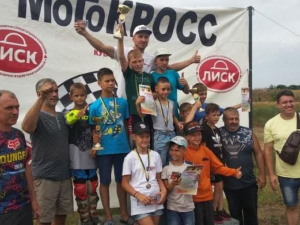 Покровские мотогонщики стали лучшими в борьбе за Кубок Донбасса