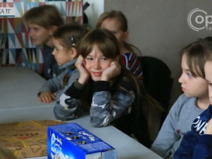 До вихованців денного центру перебування дітей у селищі Шевченко із подарунками завітали військові