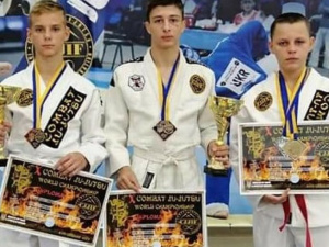 Борцы покровского спортклуба «Барс» - чемпионы мира