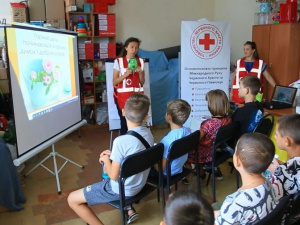 Час новин. Кіно – для реабілітації: Мирноградська організація Червоного Хреста проводить розвиваючі заняття з дітьми