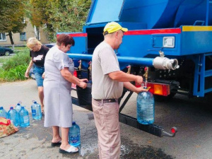 Підвіз питної води в Покровську та Родинському 11 червня