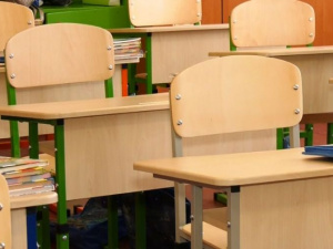 Первоклассники Покровска получили новую мебель для обучения в НУШ