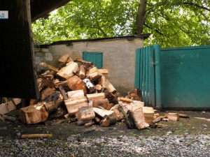 Час новин. У Мирнограді забезпечують населення дровами. Кого саме, і що для цього потрібно?