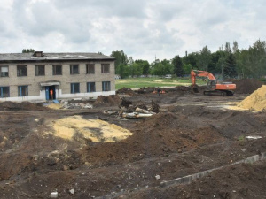 У Селидовому набирає обертів реконструкція стадіону «Шахтар»
