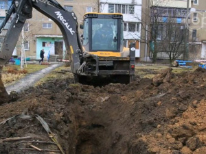 Погода – не завада. Покровський міськводоканал замінює мережі