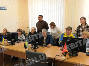 Місце підтримки земляків: у Дніпрі працює публічний простір «З Мирноградом у серці»