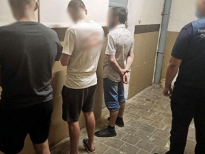 На Донеччині оперативники викрили групу в’язнів, які організували в СІЗО шахрайський call-центр