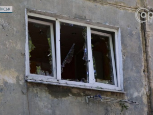 Прифронтовий Українськ: ворожі обстріли та обов’язкова евакуація дітей