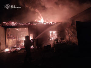 За добу на Донеччині ліквідовано 13 пожеж, 5 з яких виникли внаслідок обстрілів