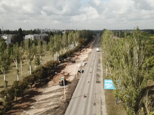 Ремонт дороги по вулиці Захисників України триває